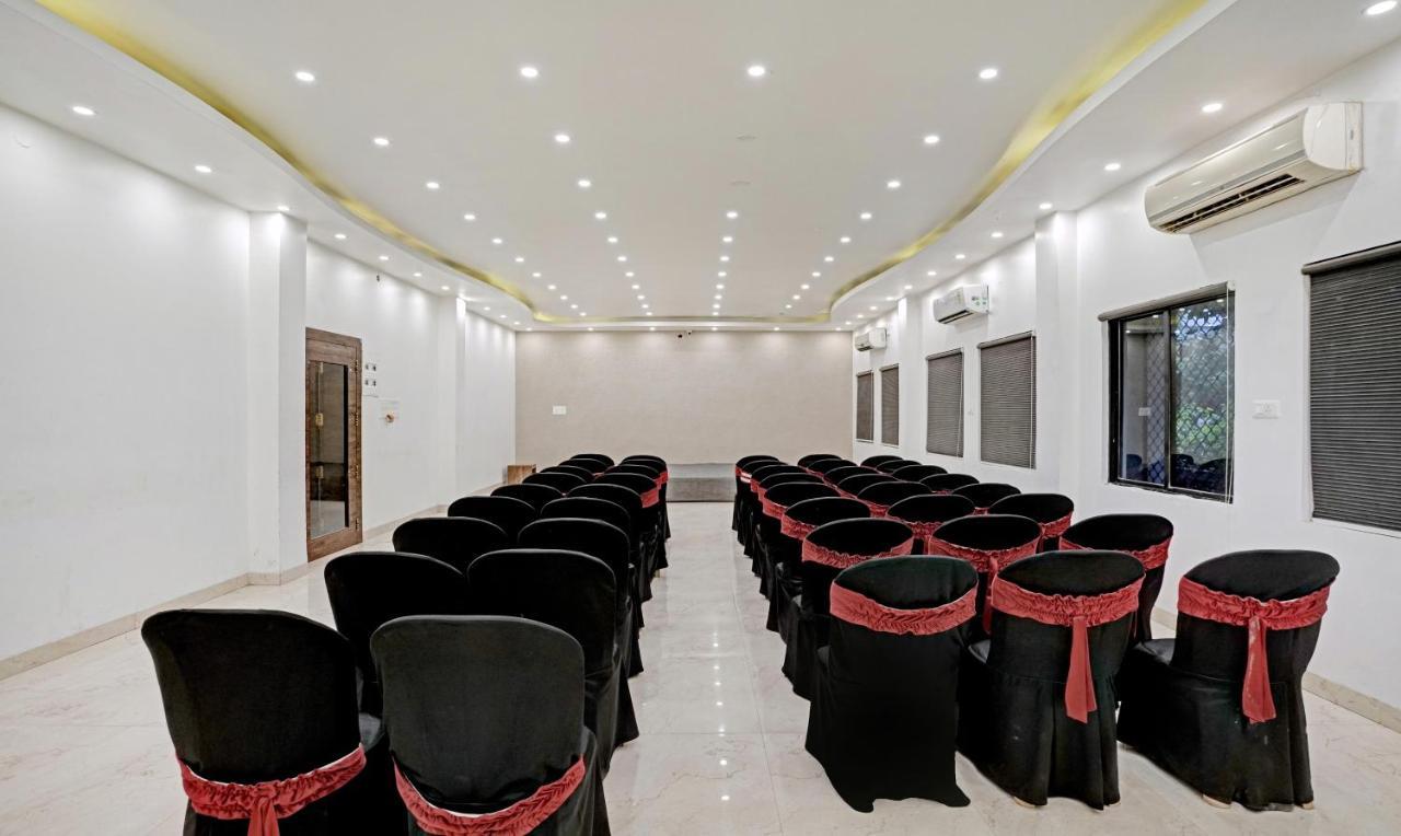 Treebo Varsha Palace أورانغاباد المظهر الخارجي الصورة